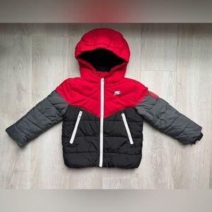 NIKE Kids Water Resistant Puffy Jacket 3T Red Black White